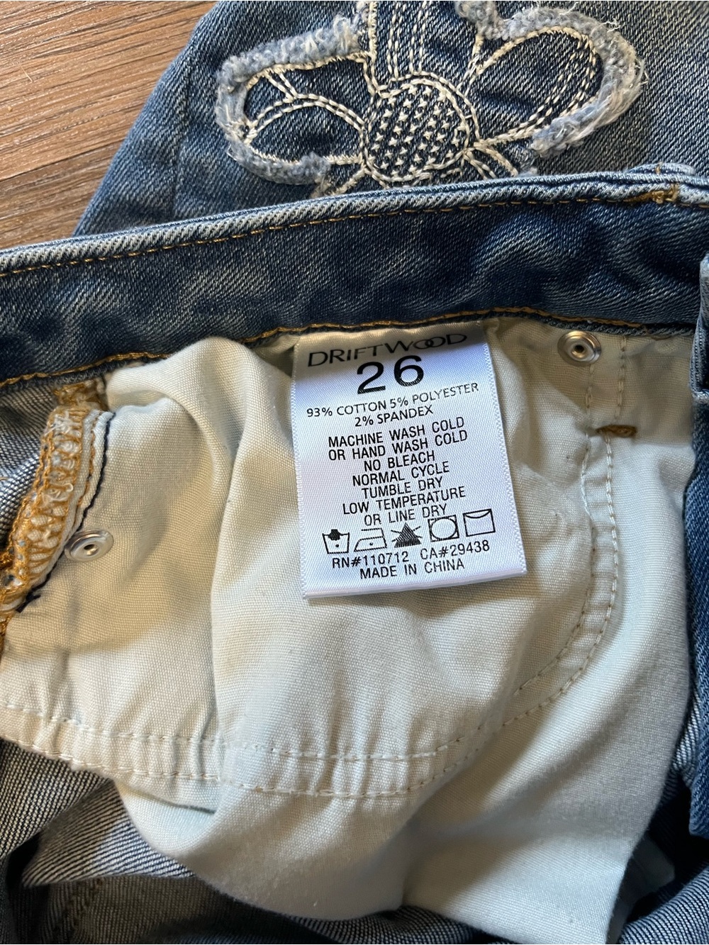 DRIFTWOOD Floral Embroidered Frayed-Hem Denim Shorts - Picture 7 of 9